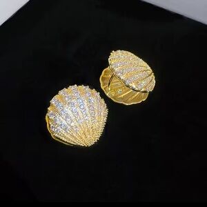 Sea Shell Gold Diamond Crystal Accents Earrings